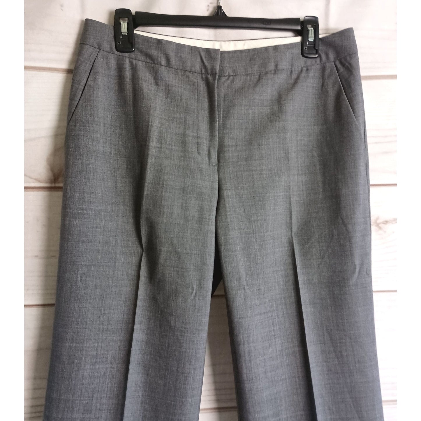 Michael Kors gray wide leg flat front ladies dress pants size 8 wool spandex blend