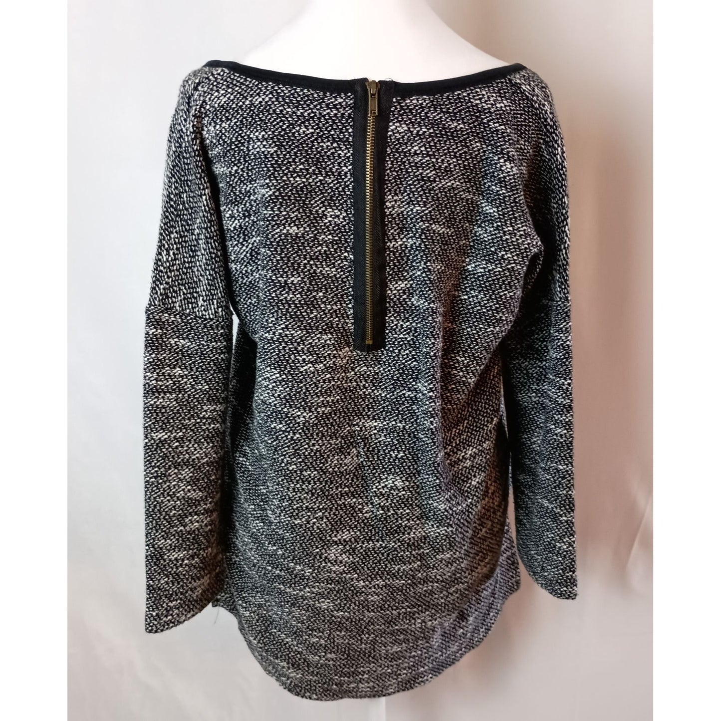 Soft Surroundings high low back zipper super soft sweater size M