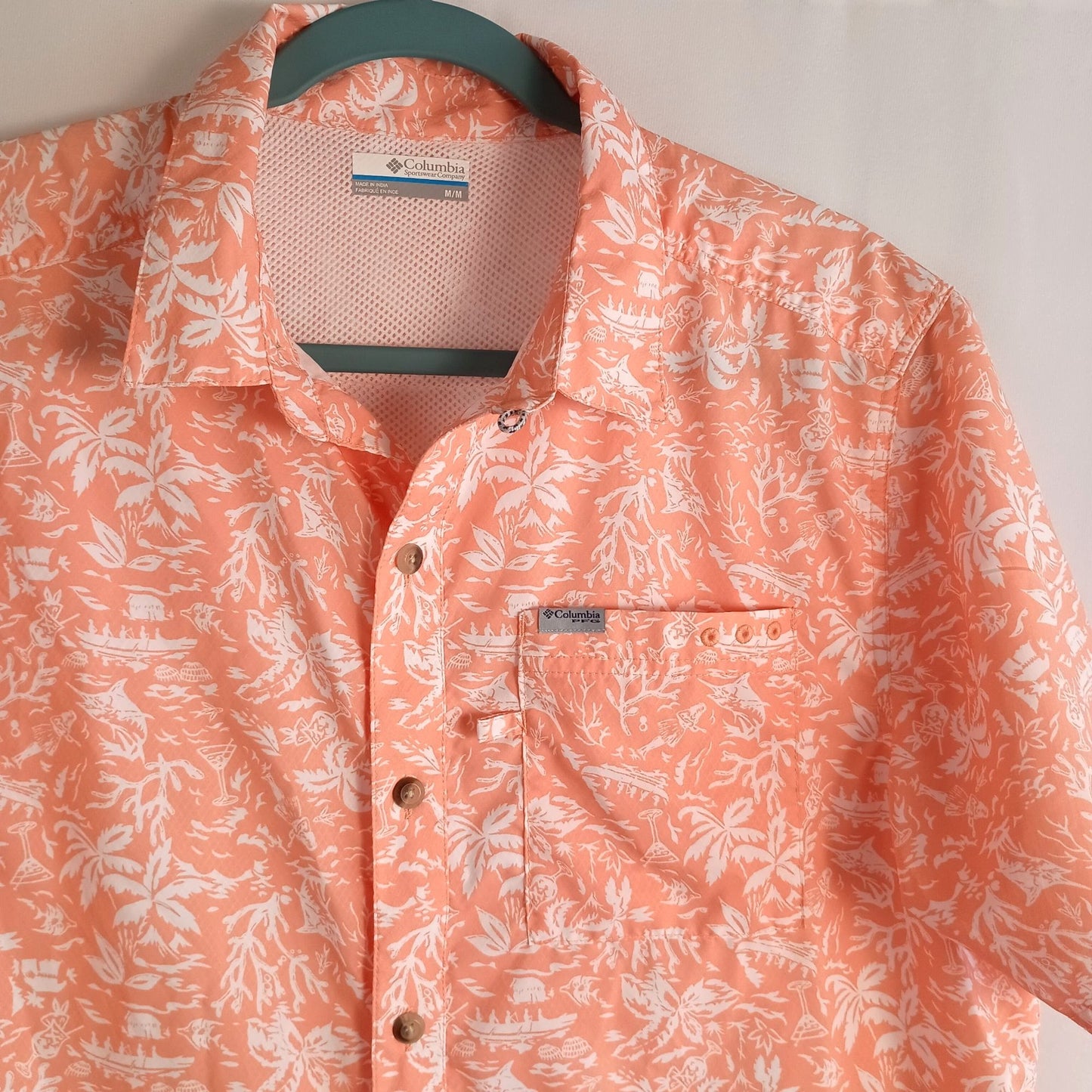 Columbia Super Slack Camp Shirt Faded Peach Men size M