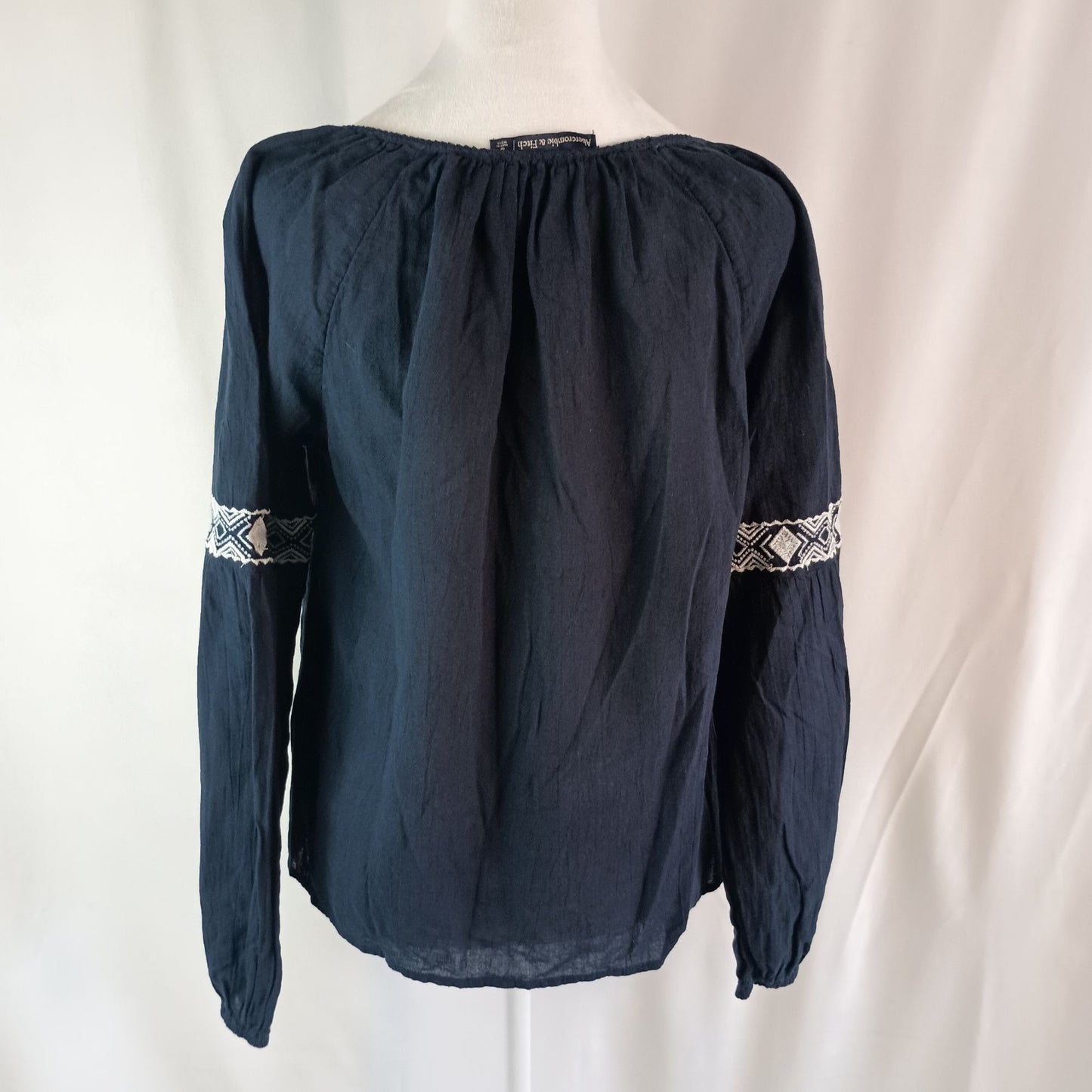 Abercrombie & Fitch blue embroidered long sleeve boho blouse size S