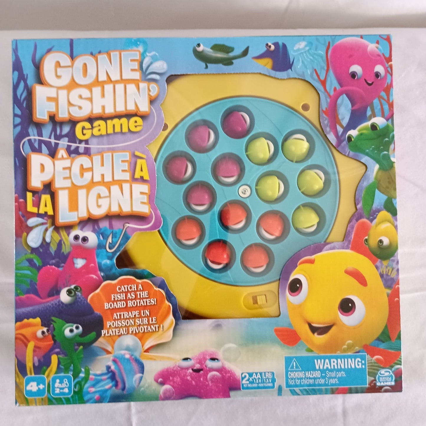 NIB Spin Master Games Gone Fishing Board Game for Kids and Families