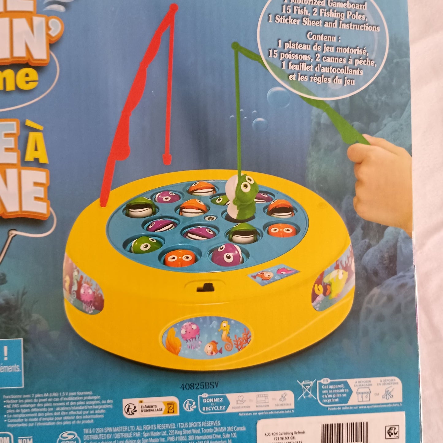 NIB Spin Master Games Gone Fishing Board Game for Kids and Families