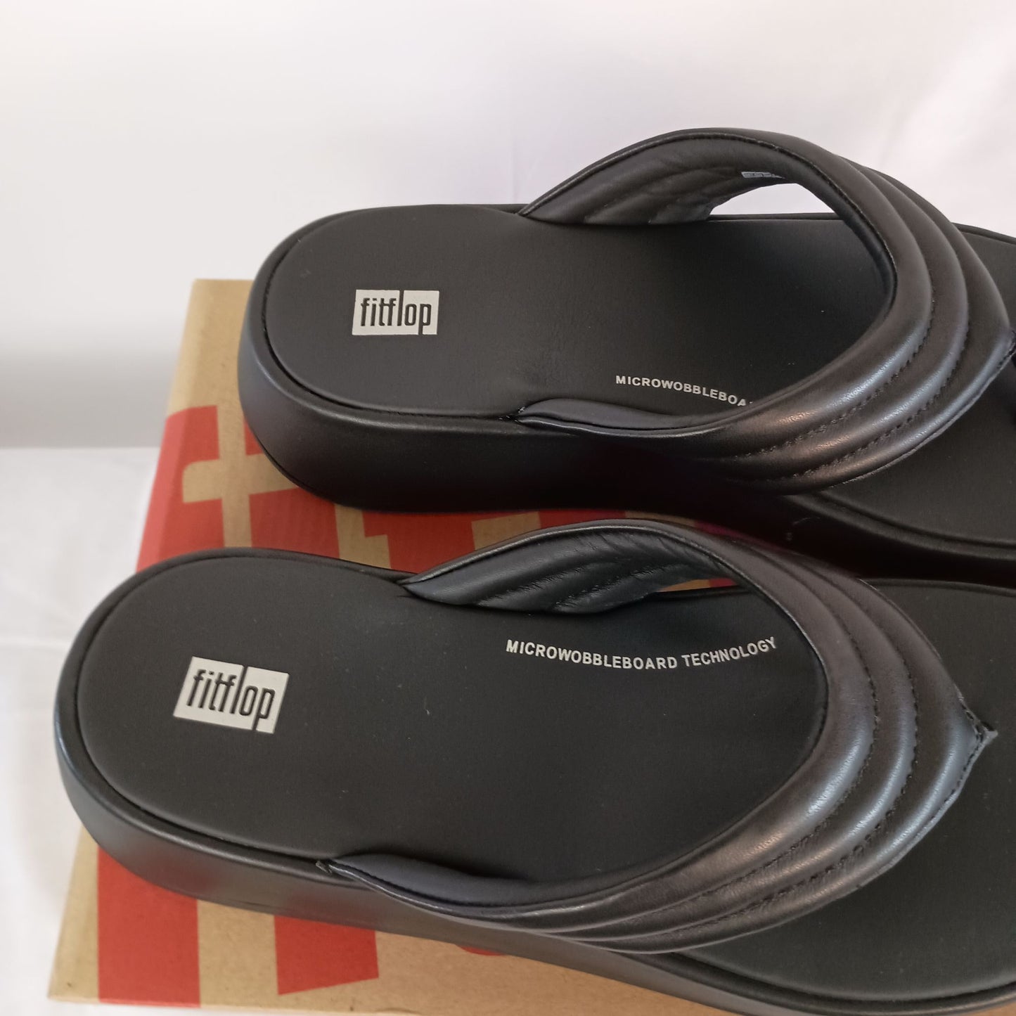 FitFlop F-MODE Padded Leather Flatform Toe-Post sandals black size 10