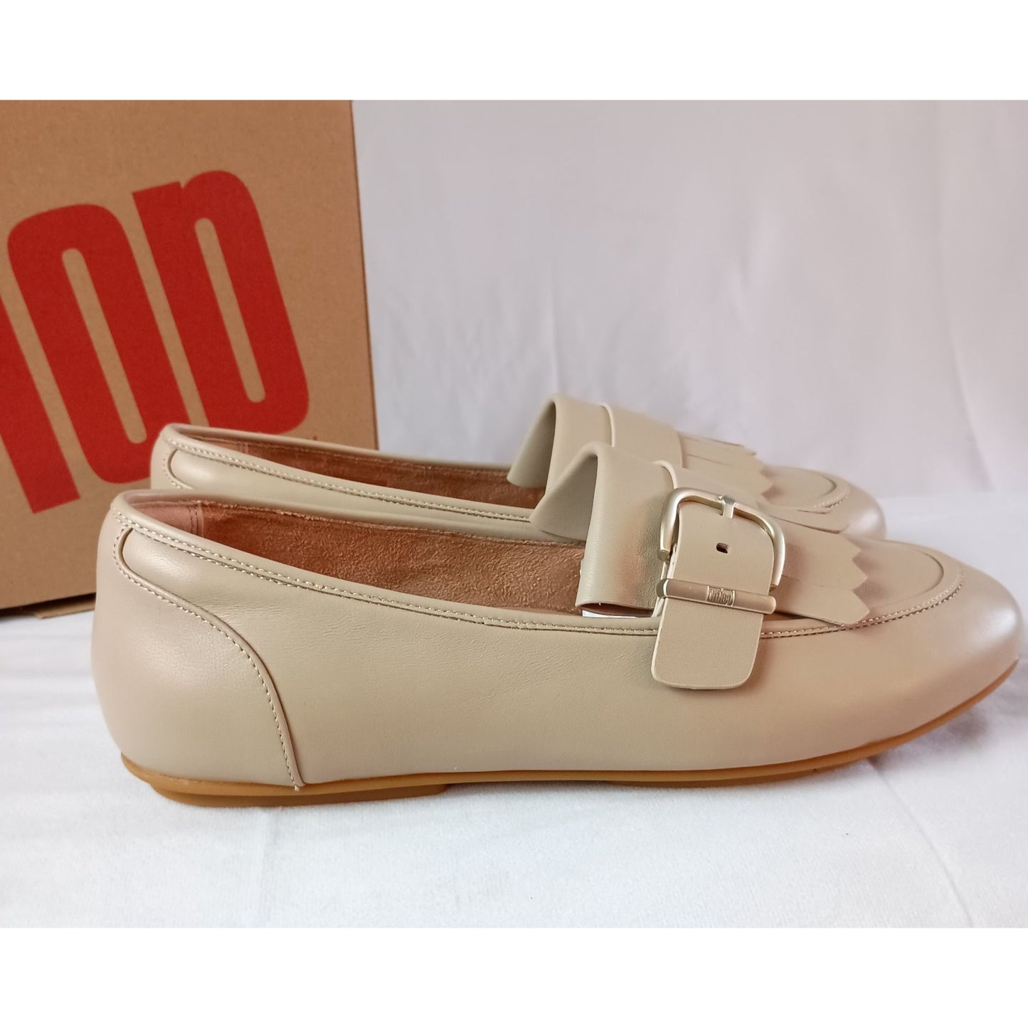 NIB FitFlop Allegro fringe buckled leather loafers latte beige ladies size 10