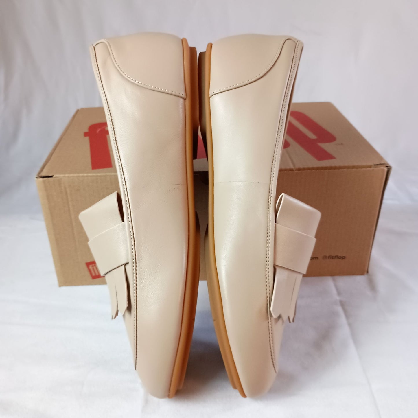 NIB FitFlop Allegro fringe buckled leather loafers latte beige ladies size 10