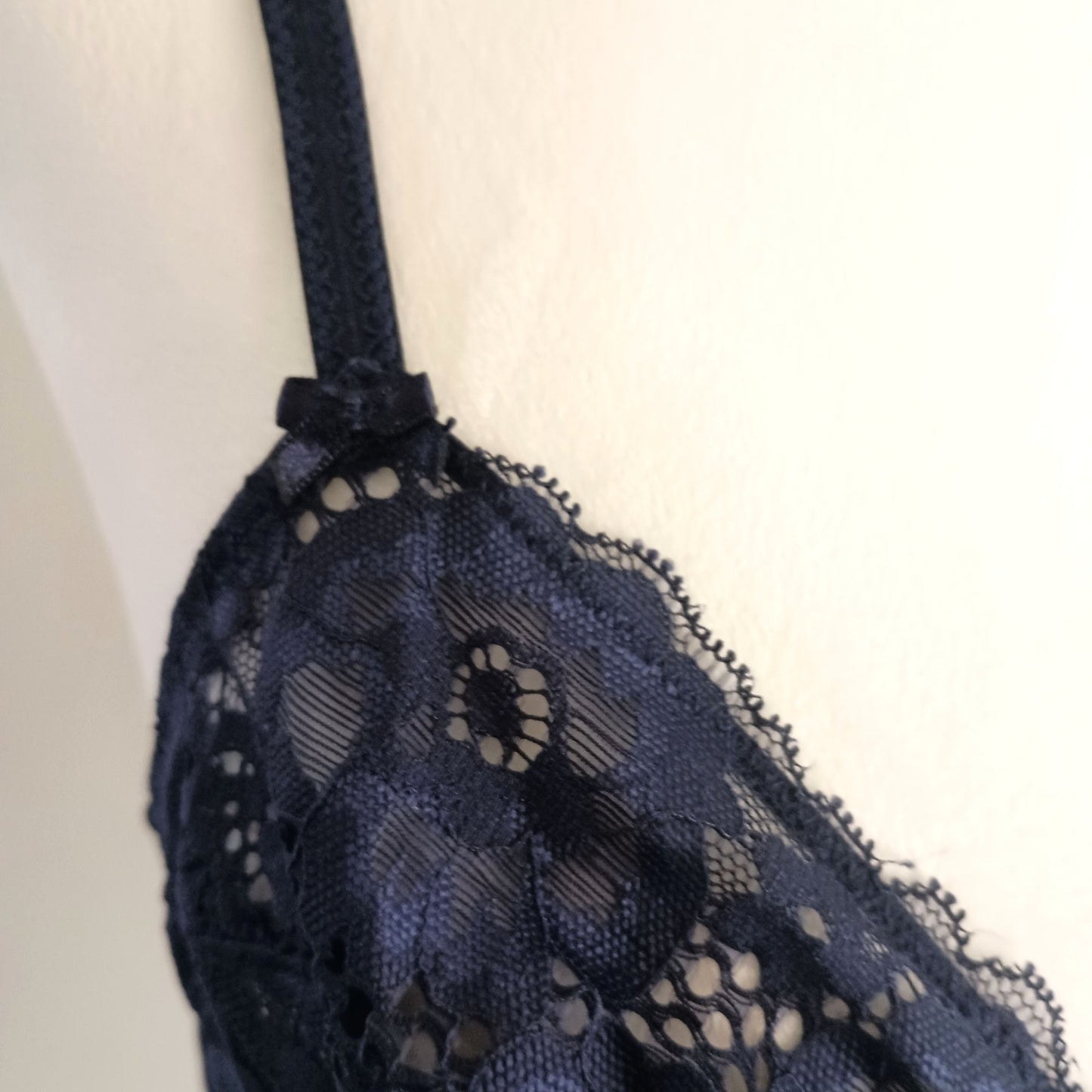 Adored by Adore Me Chelsey unlined lace underwire bra size 32D