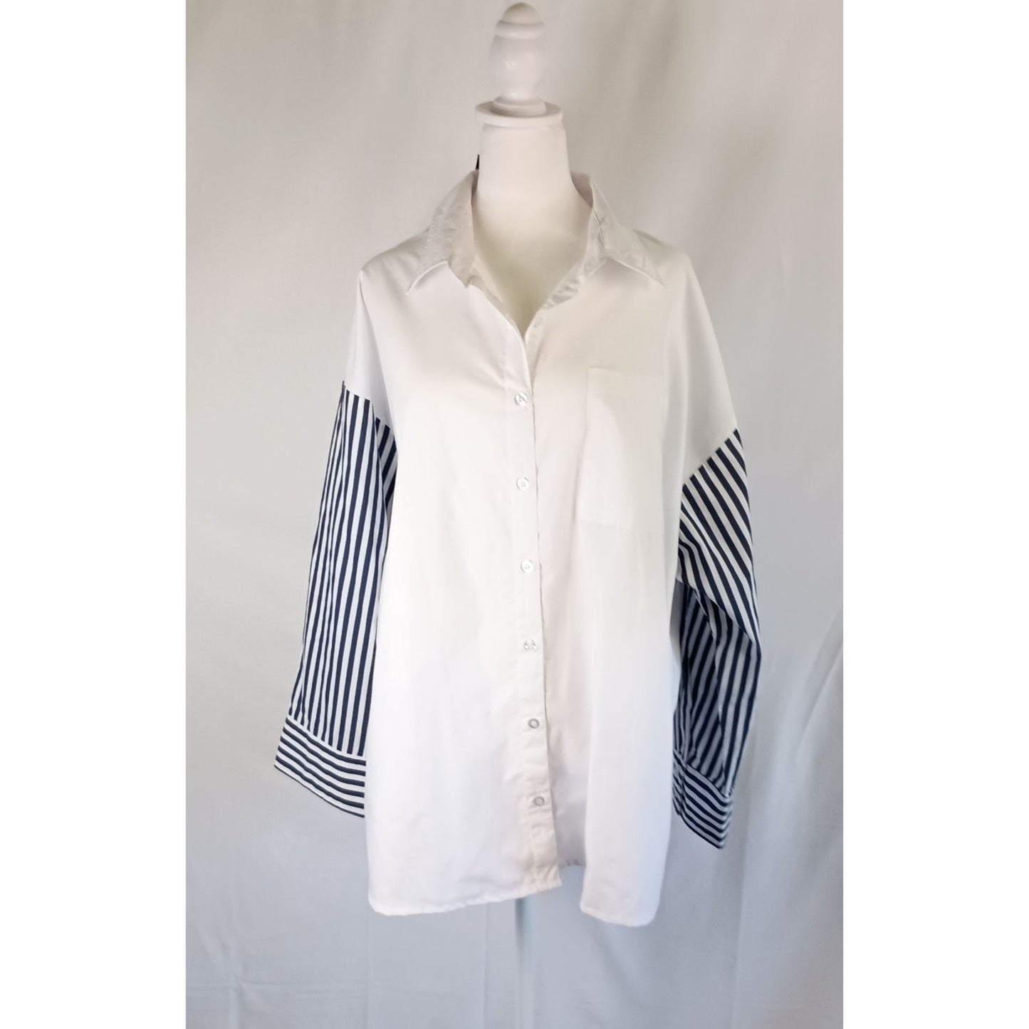 Ashley Stewart long sleeve oversized blouse white with striped sleeves size 14