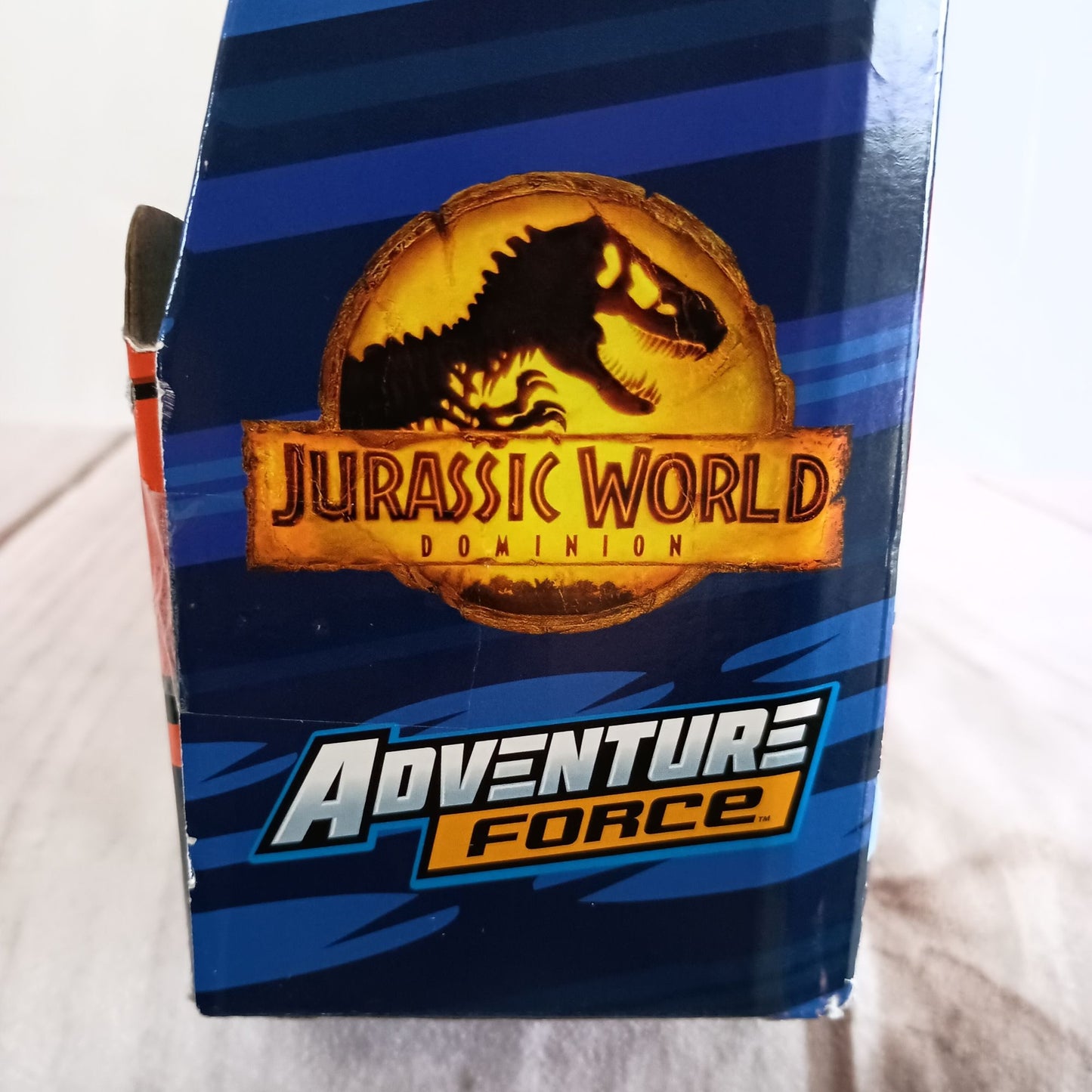 Jurassic World Adventure Force pyroraptor pump action clip feed blaster