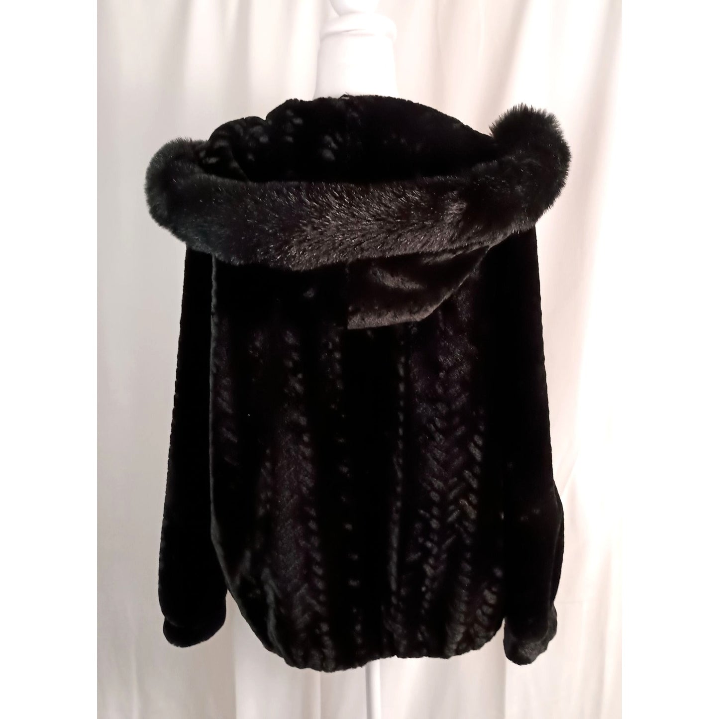 Gallery black faux fur jacket with faux fur trim hood women size M