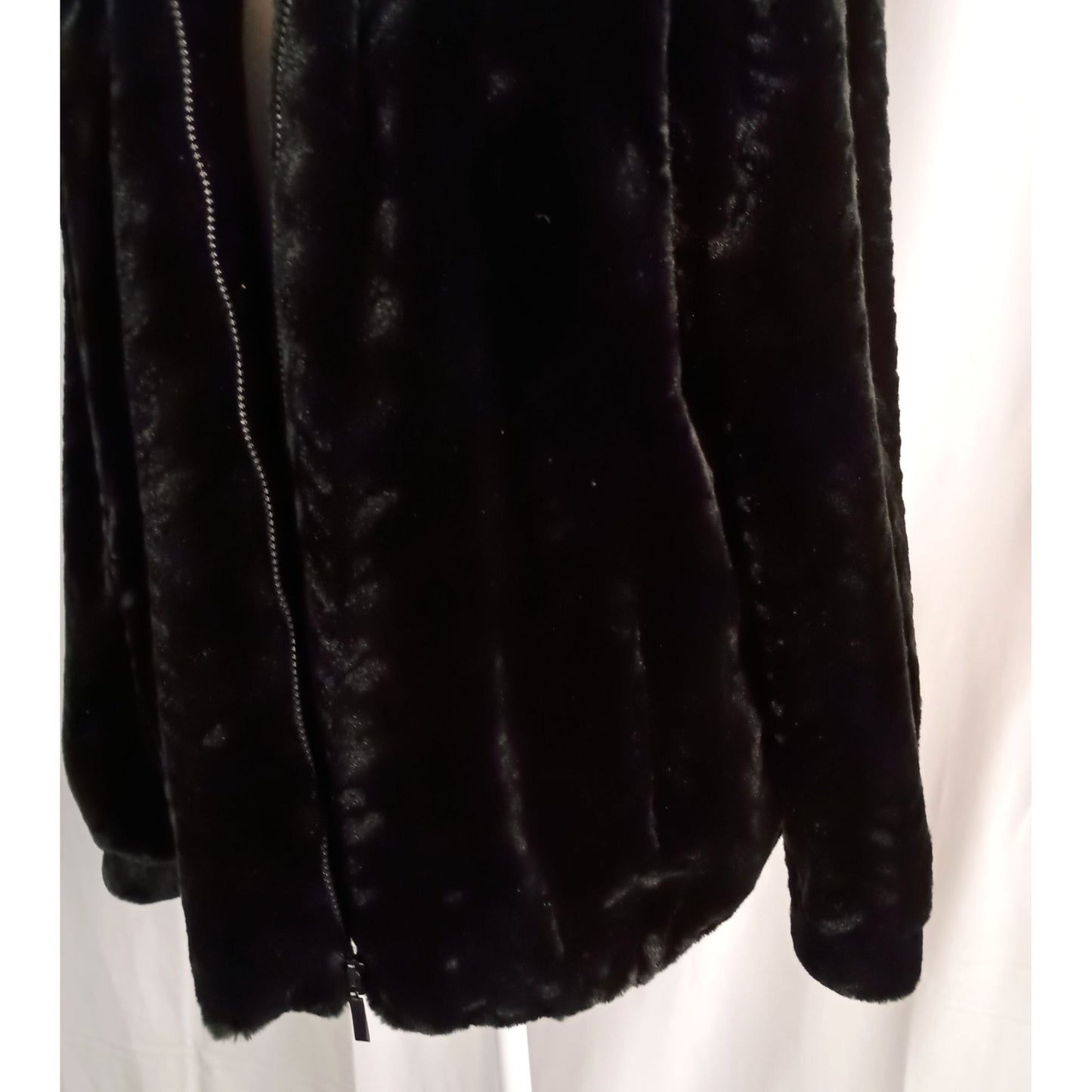 Gallery black faux fur jacket with faux fur trim hood women size M