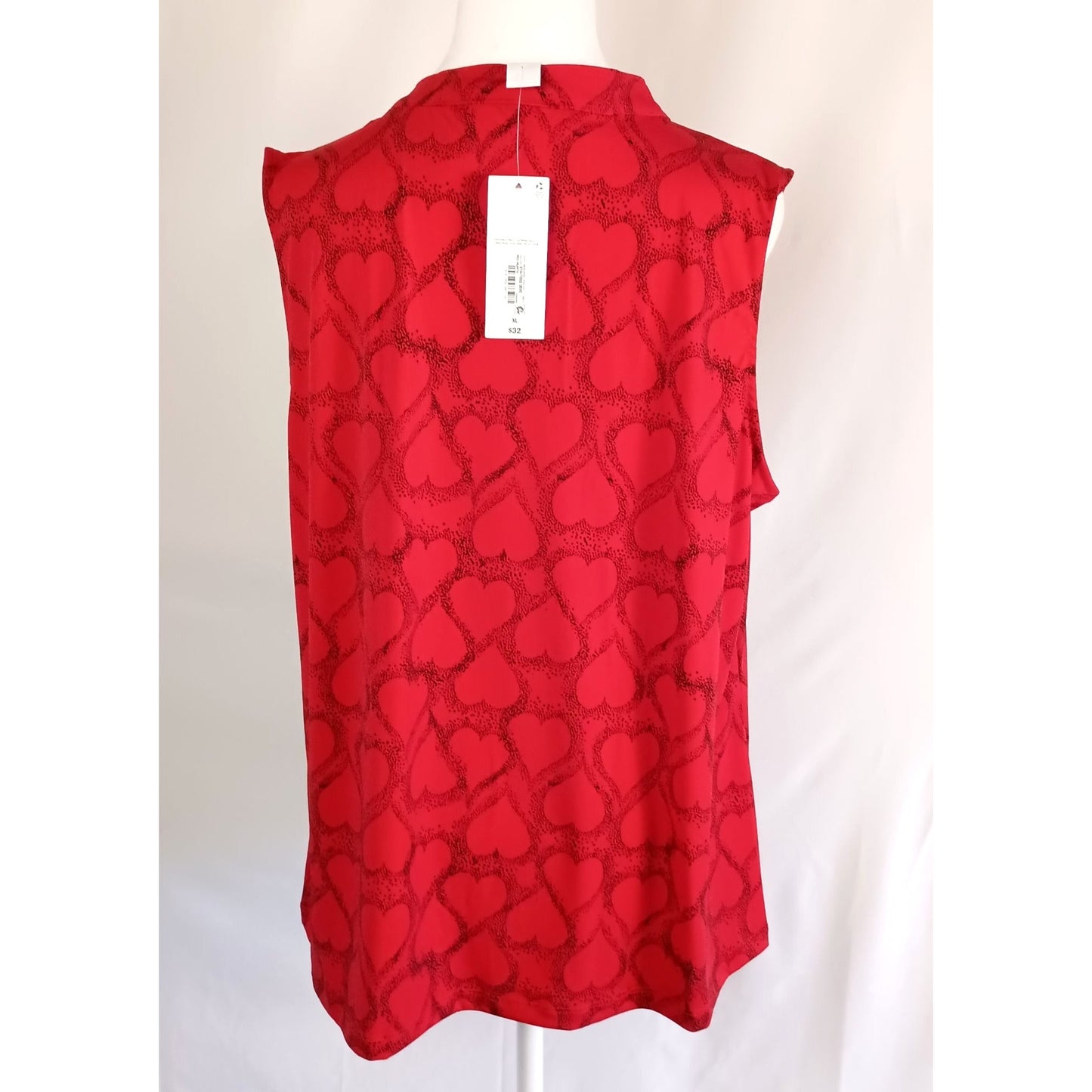 Liz Claiborne red hearts sleeveless neck tie blouse size XL