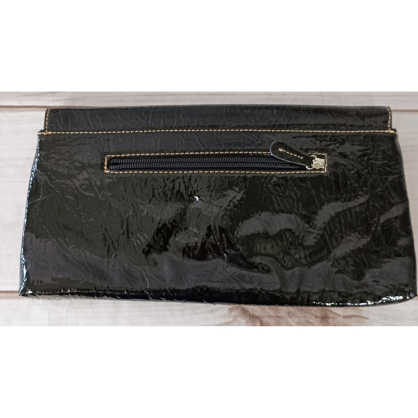 New Direction black patent clutch handbag purse with pockets roomy