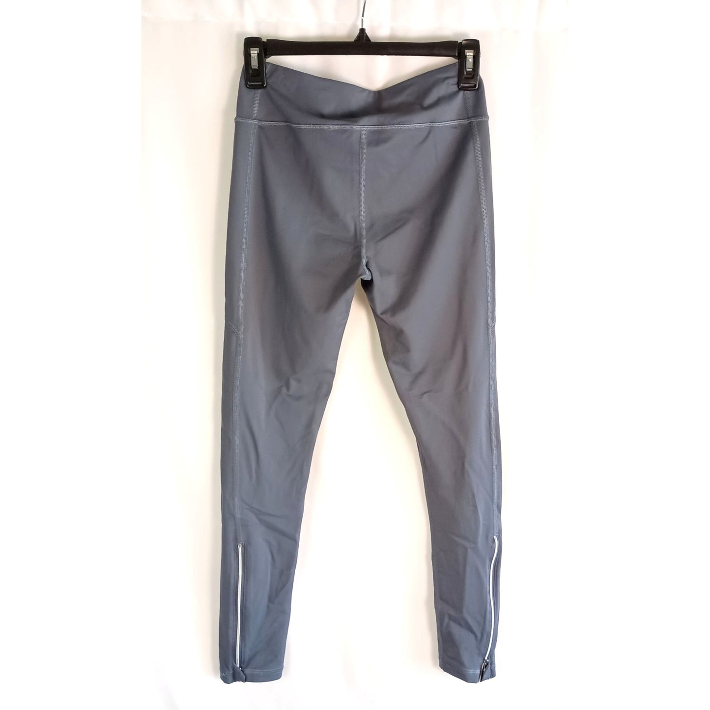 Victoria Sport by Victoria Secret grey leggings zipper detail size S