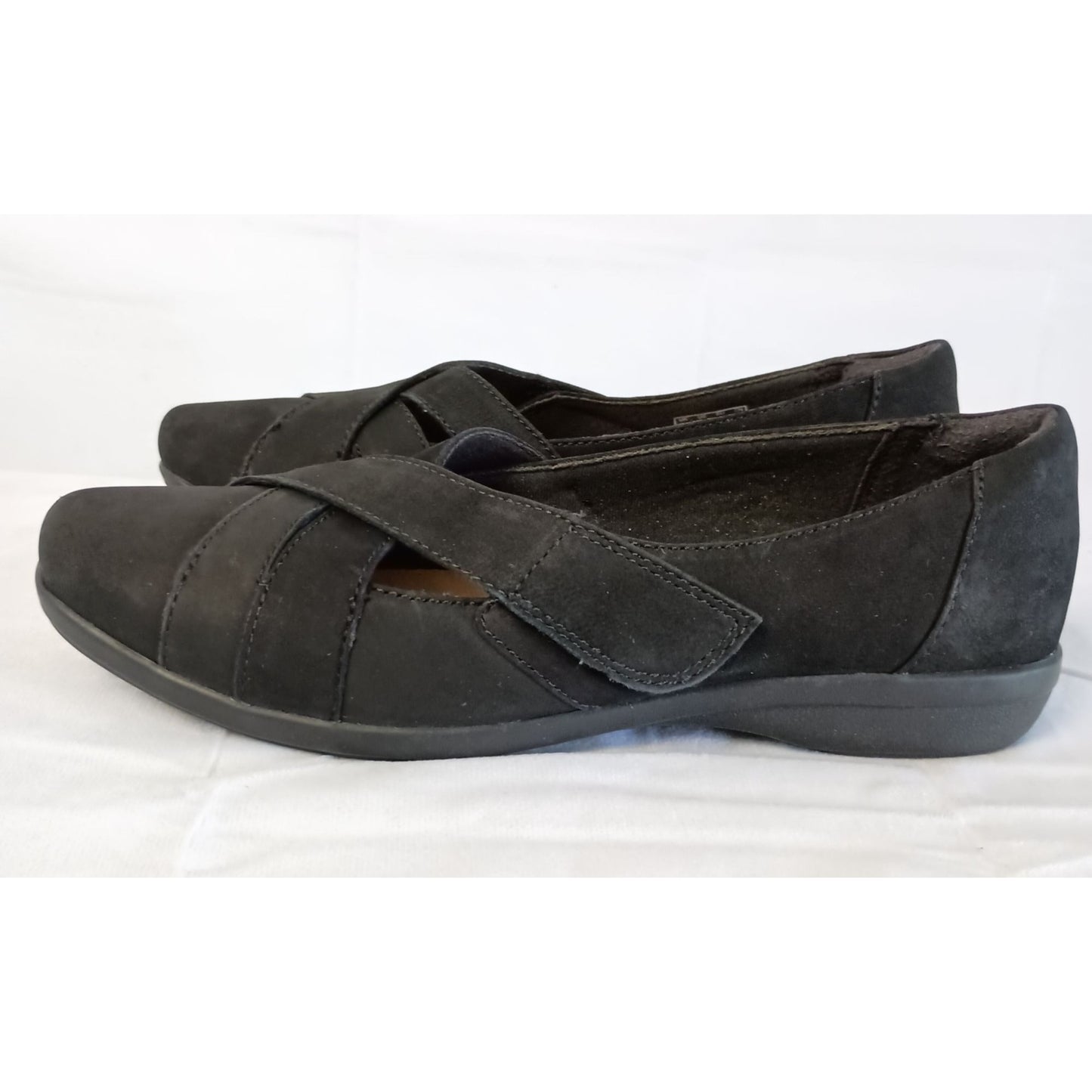 Clarks Collection cushion soft black loafers comfort shoes size 9